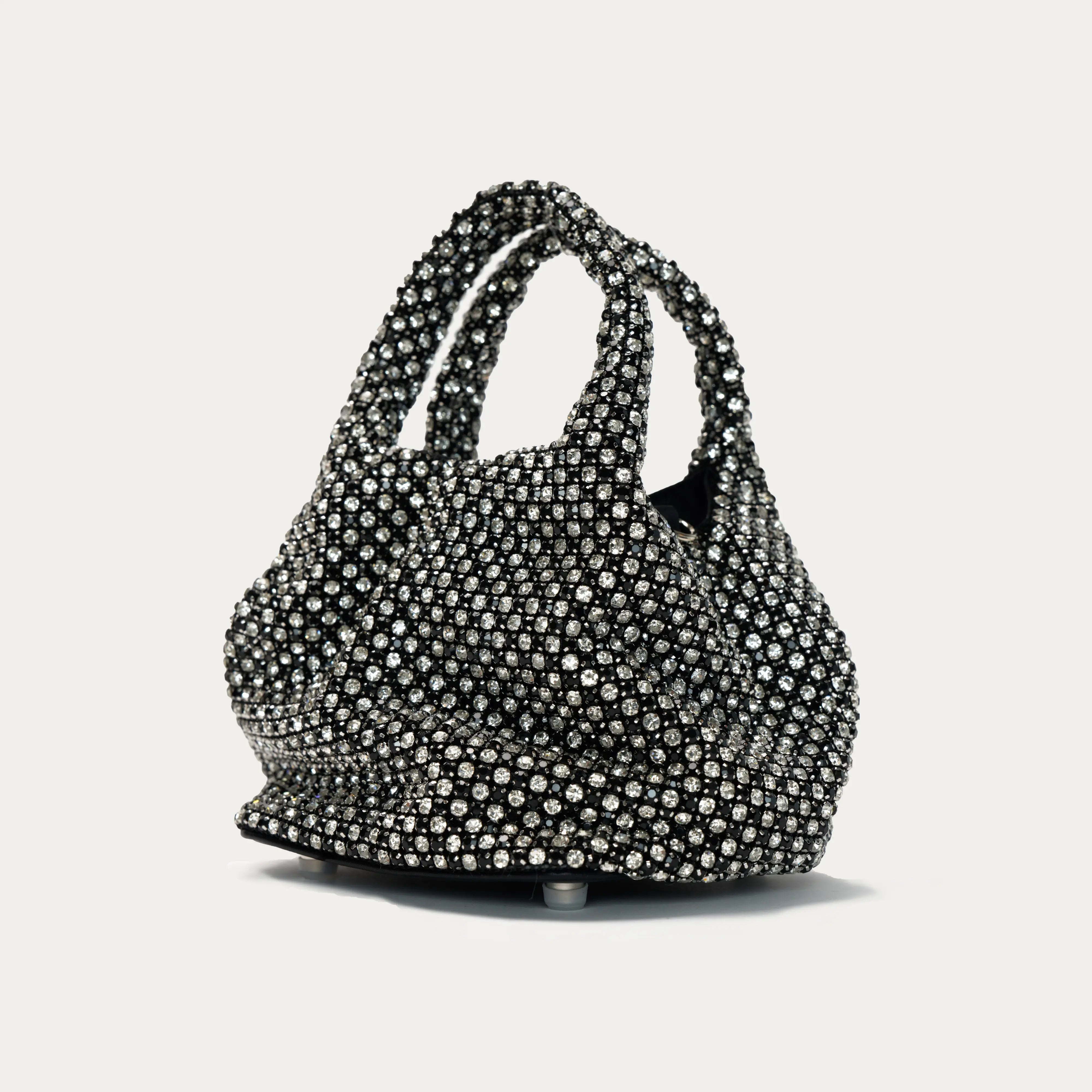 BRILLY MONOCHROME